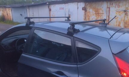 Багажник на крышу универсальный с прямоуг. дугами