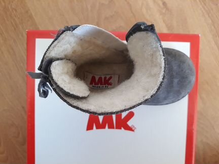 Продам полусапожи для девочки Mkids р.21