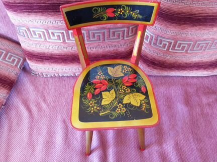Детский стульчик хохлома
