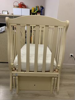 Детская кроватка Лель