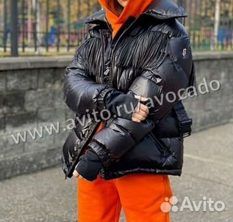 Пуховик Moncler