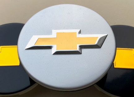 Колпачок в литой диск Шевроле