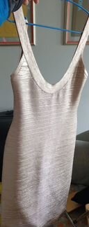 Платье Herve Leger