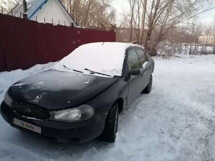 Ford Mondeo 1.8 МТ, 1998, 290 000 км