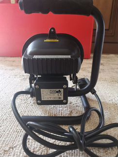 Прожектор галогенный 150w