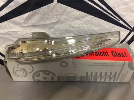 Поворотник новый Mercedes C205 S222 GLC 253