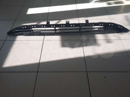 Решетка в бампер Солярис 2 нижняя