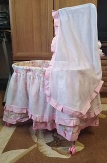 Кроватка для кукол