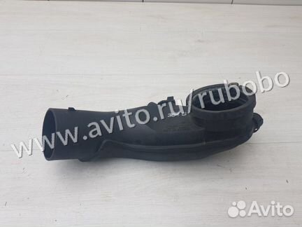 Патрубок воздушный Vw Passat B5 ATQ 2001