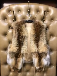 Жилет из меха лисы