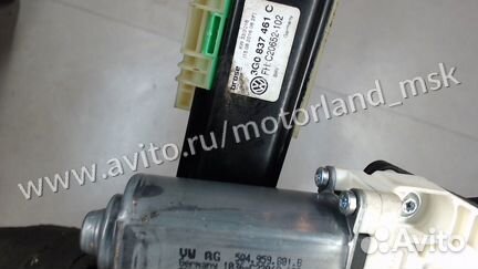 Стеклоподъемник электрический левый передний Volks