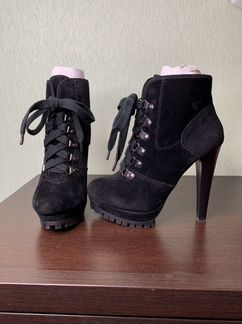 Ботильоны замшевые