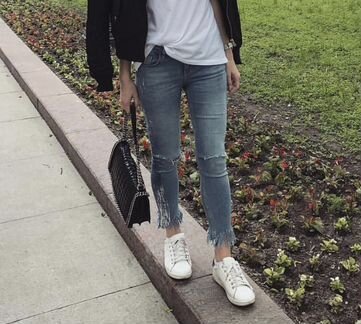 Джинсы Zara