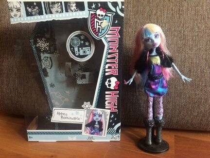 Бу кукла Monster High Abbey Bominable Picture Day