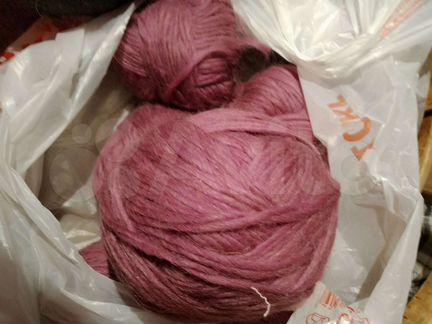 Пряжа и ровница-пряжа для вязания. Шерсть