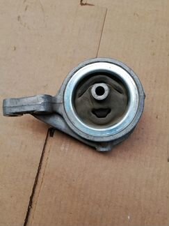 Подушка двигателя Nissan 1.6 GA16DE 11210-90J01
