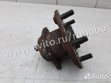 Ступица задняя Toyota Auris E15 1zrfe 2008