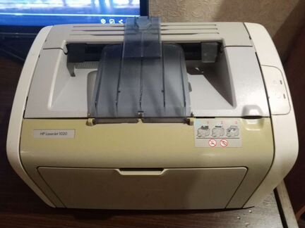Принтер HP1020