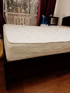Кровать с матрасом бу
