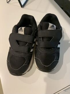 Кроссовки adidas