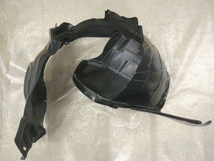 Подкрылок передний Ниссан Альмера g15 rus