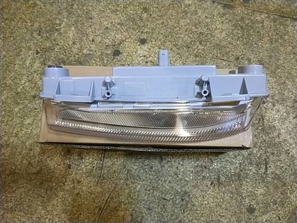 Ходовые огни Мерседес 204 212 207