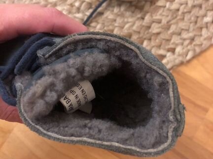 Ботинки zara с натуральным мехом