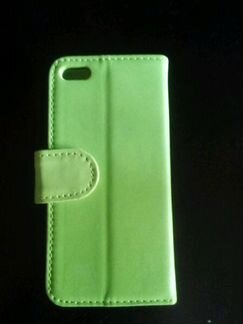 Чехол зеленый на iPhone 5, 5s