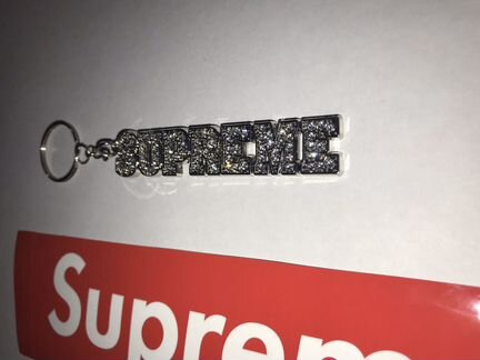 Supreme Keychain (Брелок)