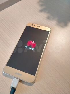Смартфон Huawei p10 lite б/у