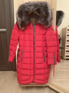 Пуховик новый Luissante