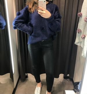 Джемпер с помпонами Zara размер S