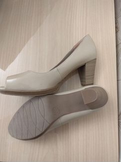 Продам новые туфли,босоножки jana,tamaris