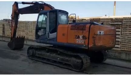 Разбор экскаватор hitachi zx200-3