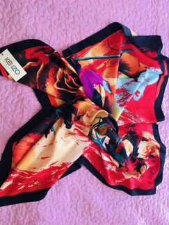 Платок Kenzo новый 100 шерсть