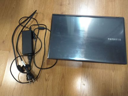 Ноутбук Samsung NP550P5C Win 7 (черный)