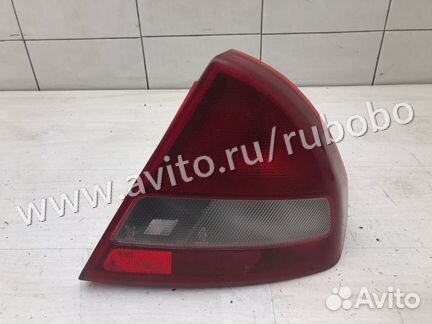 Фонарь правый Mitsubishi Mirage 5 4G15 1998