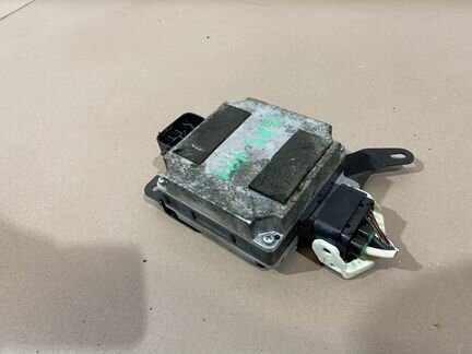 Блок управления рейкой Lexus GS 300 400 430