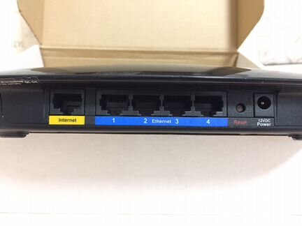 Роутер Cisco linksys
