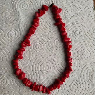 Бусы коралл