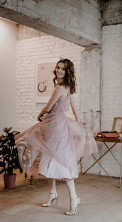 Платье напрокат Holly Rose