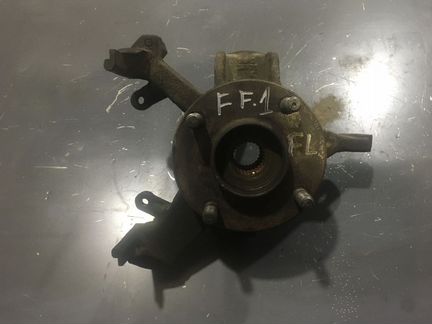 Поворотный кулак со ступицей Фокус 1