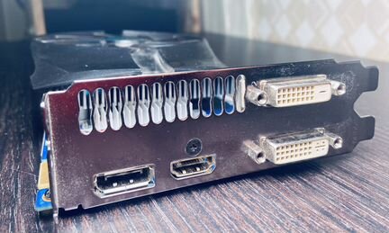 Видеокарта GV -R726XOC-2GD REV:2.0