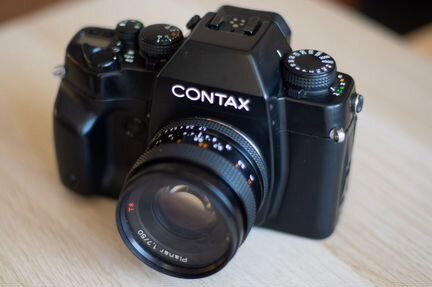 Фотоаппарат Contax RX + Carl Zeiss Planar T* 50мм