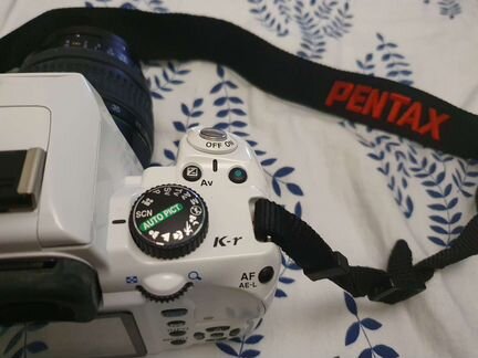 Цифровая зеркалка k-r 18-55 белая