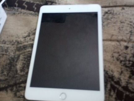 Продам iPad Mini 5