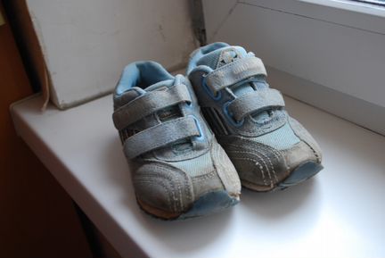 Кроссовки 16,5см и мальчику и девочке