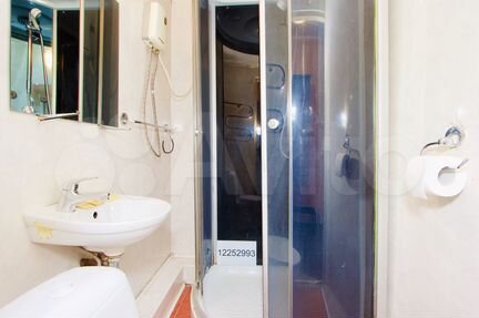 2-к квартира, 46 м², 4/9 эт.