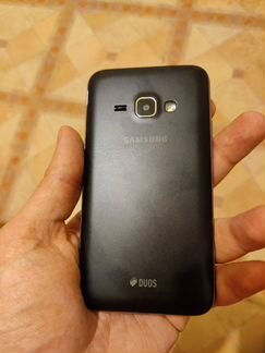 Телефон Samsung j1 4g/lte