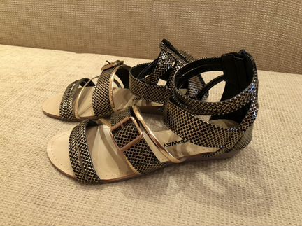 Сандалии новые, кожзам, размер 37